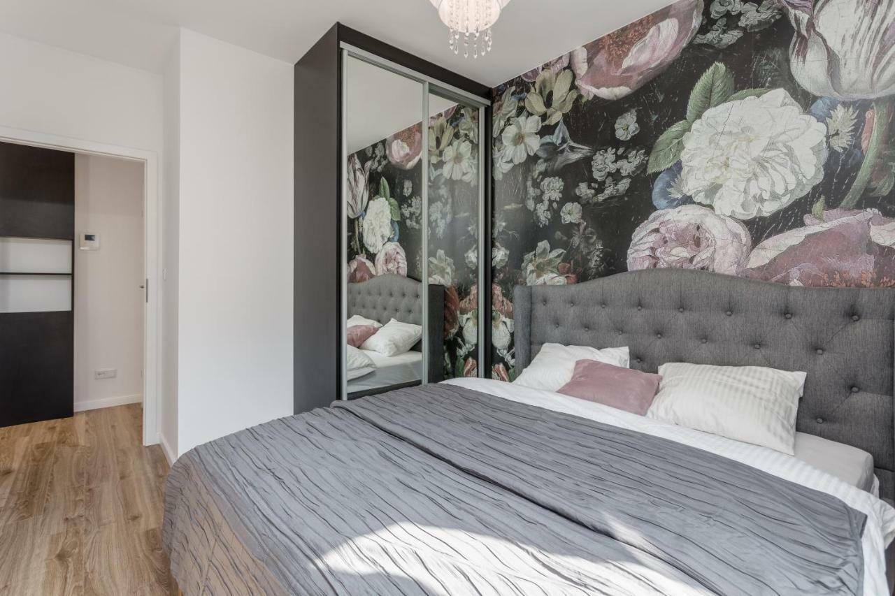 Chill Apartments Wola Warszawa Eksteriør billede