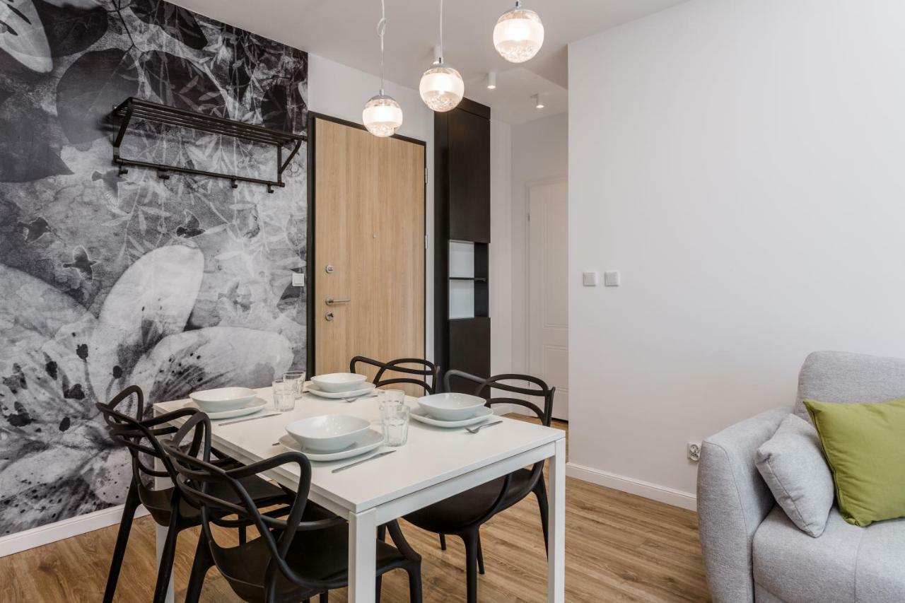 Chill Apartments Wola Warszawa Eksteriør billede
